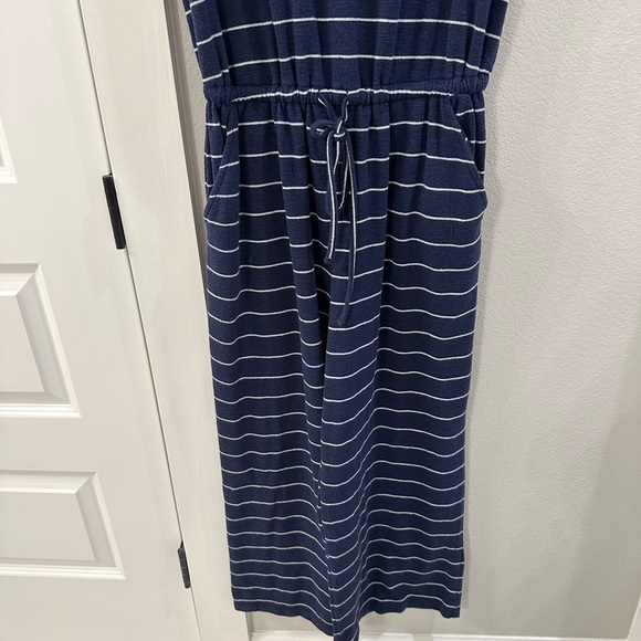 EUC Women’s Old Navy Brand Size S Small One Piece Jumper Romper Stripe Striped - Picture 5 of 12